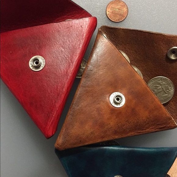Handmade leather pouches - Picture 6 of 8